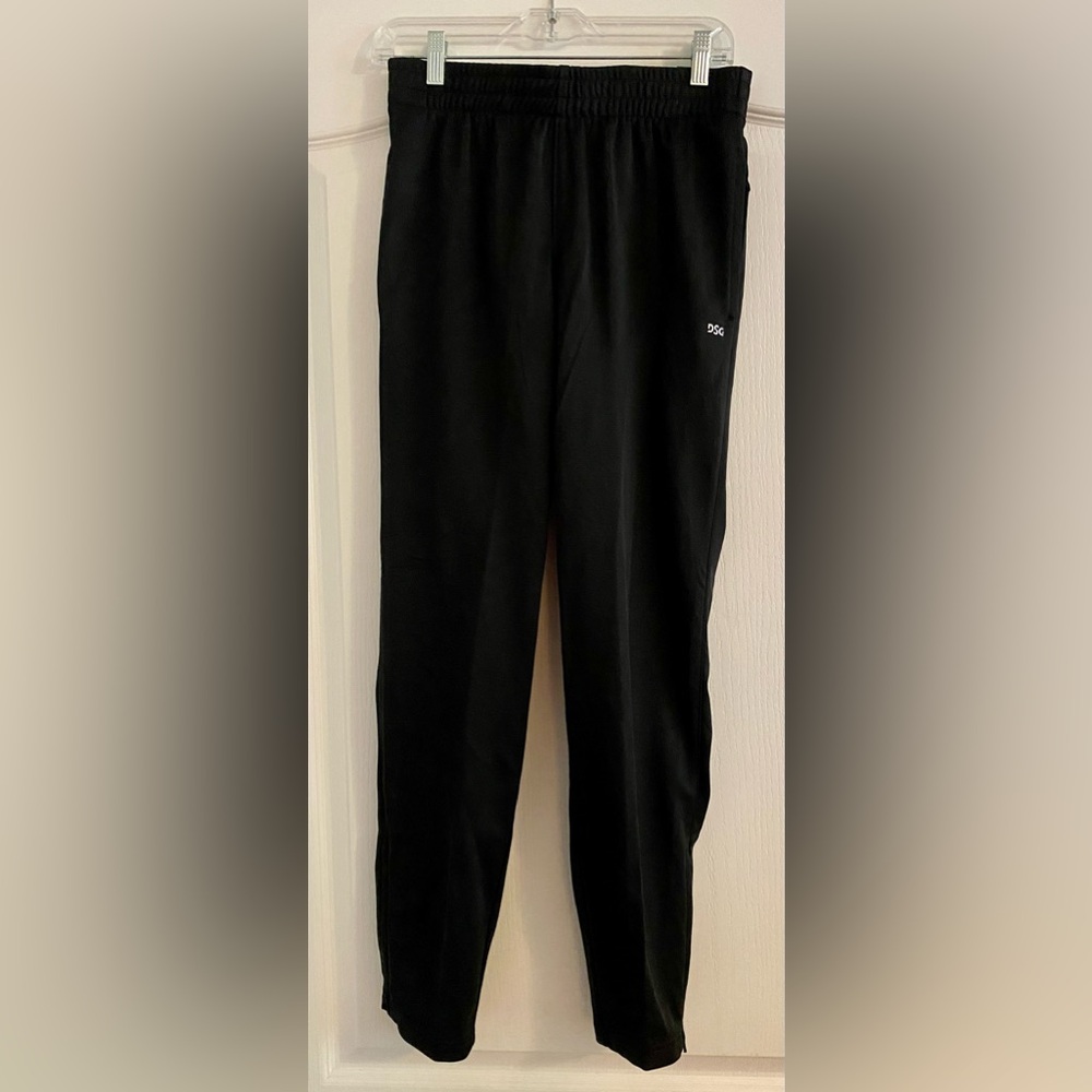DSG Mens Tricot Taper Joggers- Black; size small. Brand new